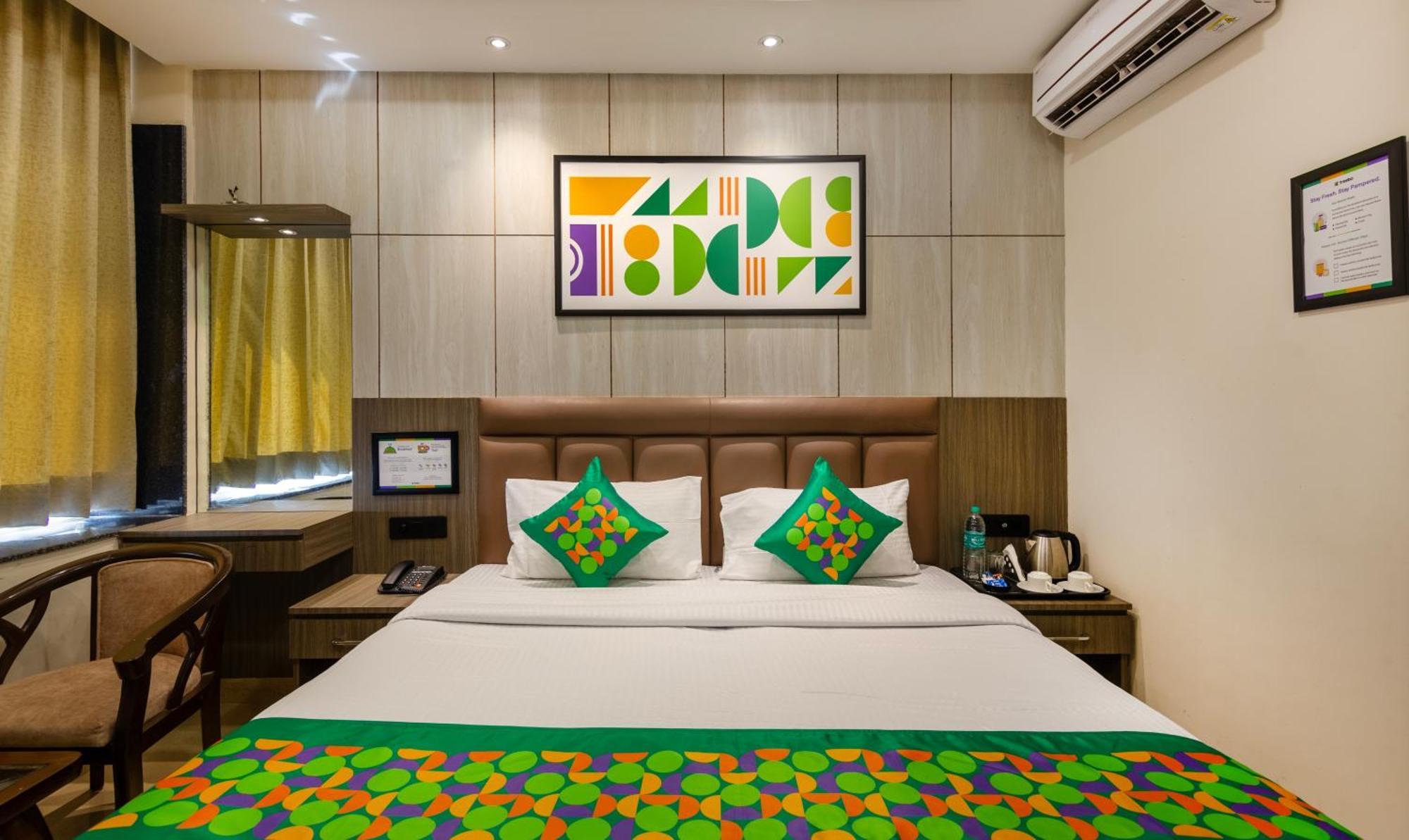 Treebo Bombay Palace Hotel 3*